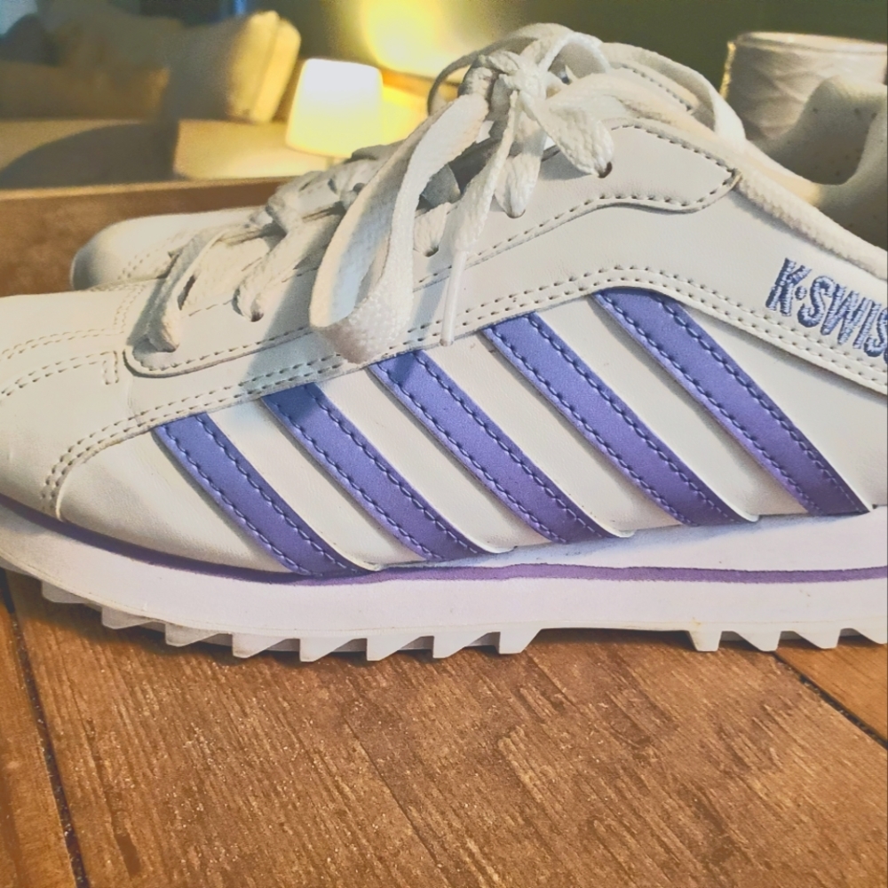 KSwiss Tennis Shoes. White with purple stripes. Size 8.5